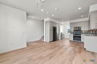 Building Photo - 1208 N Academy Ave Building Photo - 1208 N Academy Ave