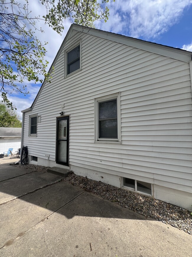 Building Photo - 4135 8th St