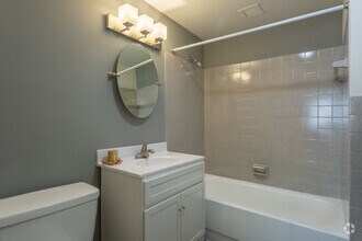 Marine Towers West photo'