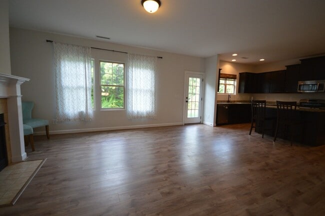 Building Photo - 204 Station Dr., Morrisville, NC - Bev Rob...