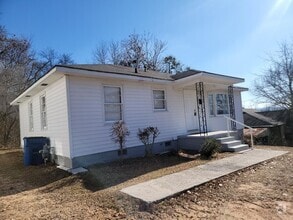 Building Photo - 2529 Mckleroy Ave
