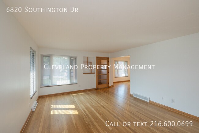 Foto del edificio - 6820 Southington Dr