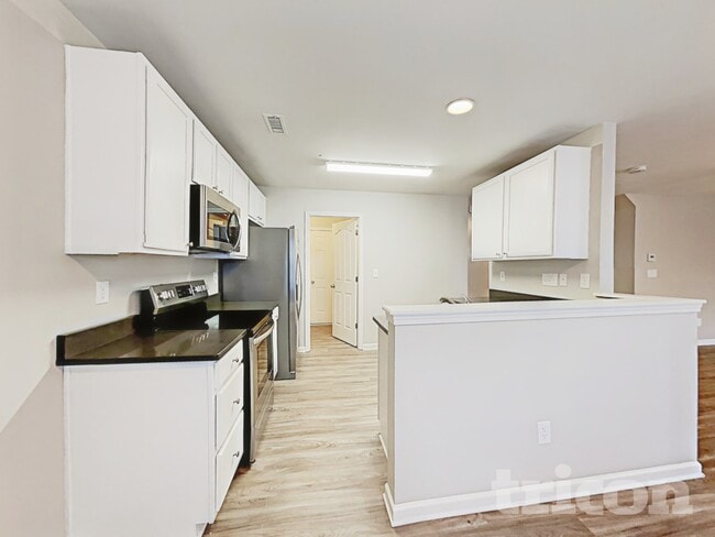 Foto del edificio - 7016 Haines Mill Road