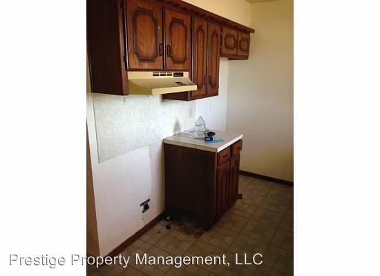 Building Photo - 1602 Hardwood Grove St