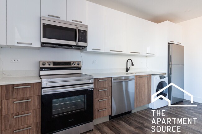 Foto del edificio - 941 W Carmen Ave