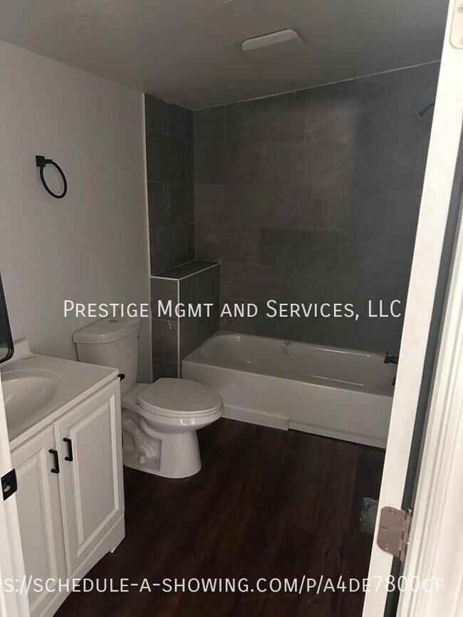 Foto del edificio - 401 Holmes St