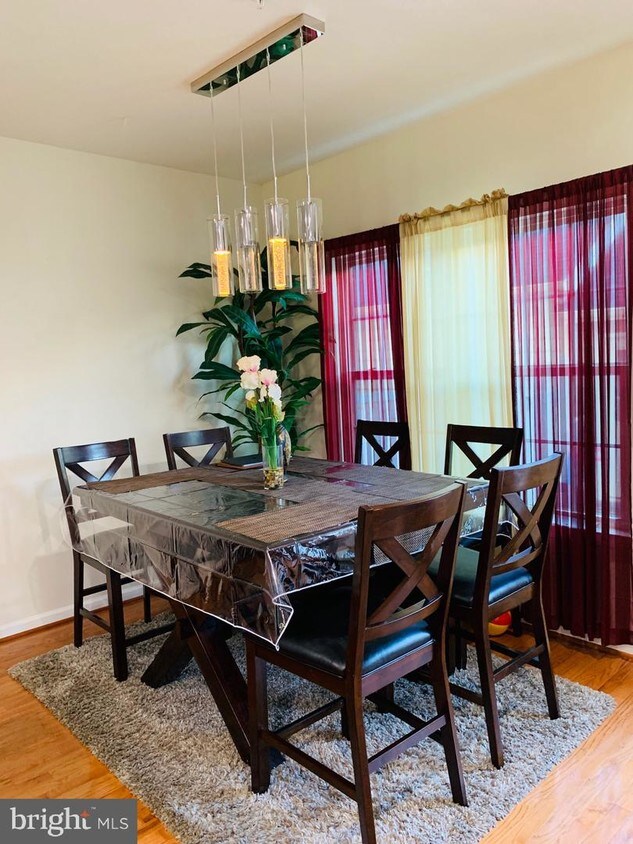 Foto principal - 11893 Country Squire Way