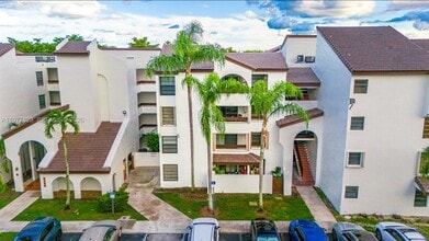 Building Photo - 9140 SW 123rd Ct