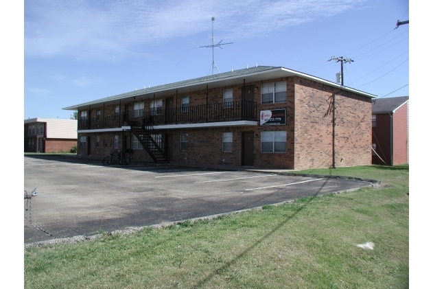 Building Photo - Cowboy Apartments