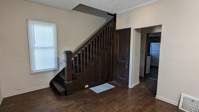 Foto del edificio - East End home near hospital, restaurants, ...