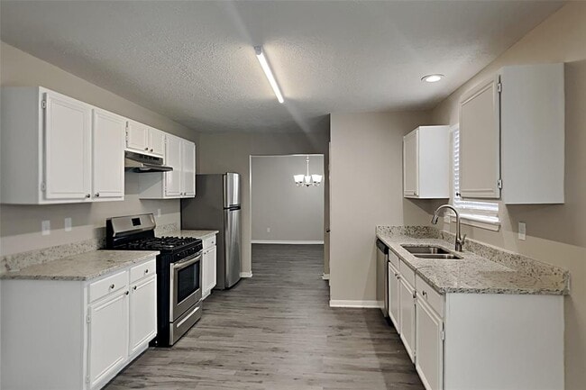 Building Photo - 206 Smokey Hill Ct