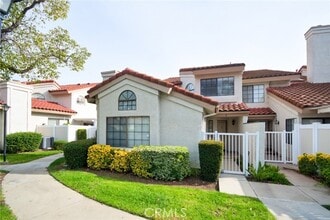 Building Photo - 22956 Estoril Dr