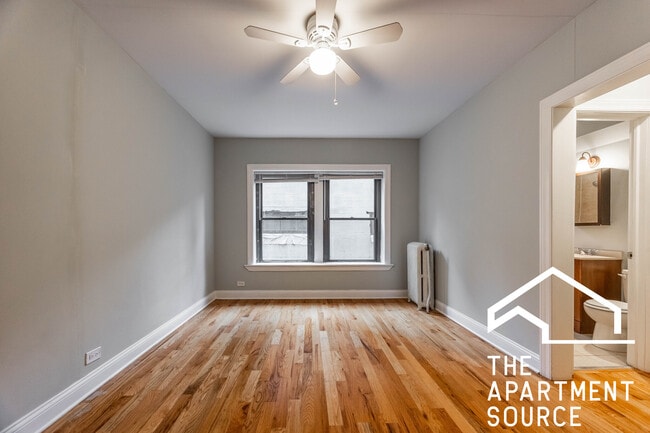 Foto del edificio - 1154 N Dearborn St