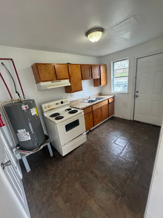 Foto del edificio - Newly Remodeled Units in Highland