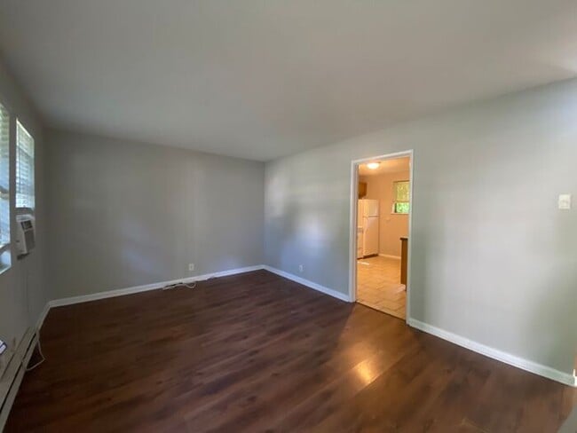 Foto del edificio - Lovely 2 Bed Duplex by Fisk - 5 Min From Downtown
