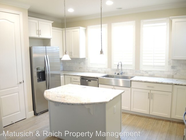 Building Photo - 3 br, 3 bath House - 468 Rialto Place