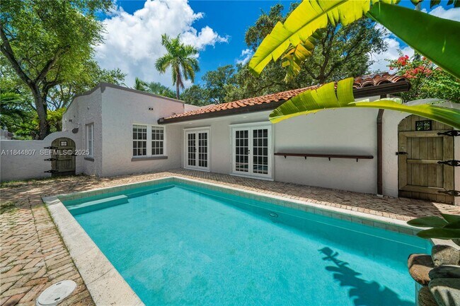 Foto del edificio - 1765 Wa Kee Na Dr