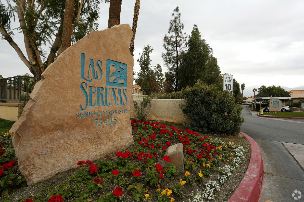 Las Serenas Apartments - Palm Desert, CA 92260