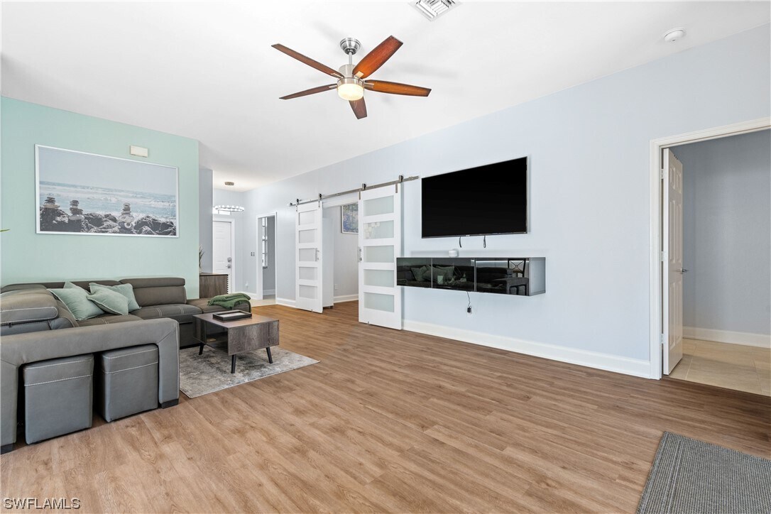 Foto principal - 160 Stanhope Cir