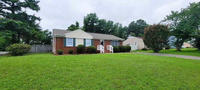 Foto del edificio - Pristine ranch on corner lot in Chesterfield.