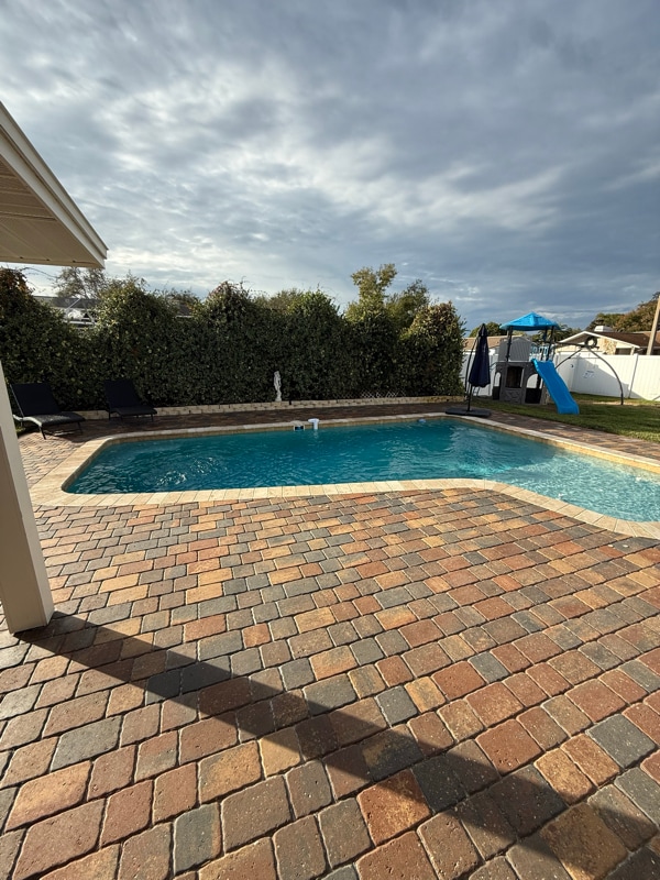 Building Photo - 9429 Laura Anne Dr