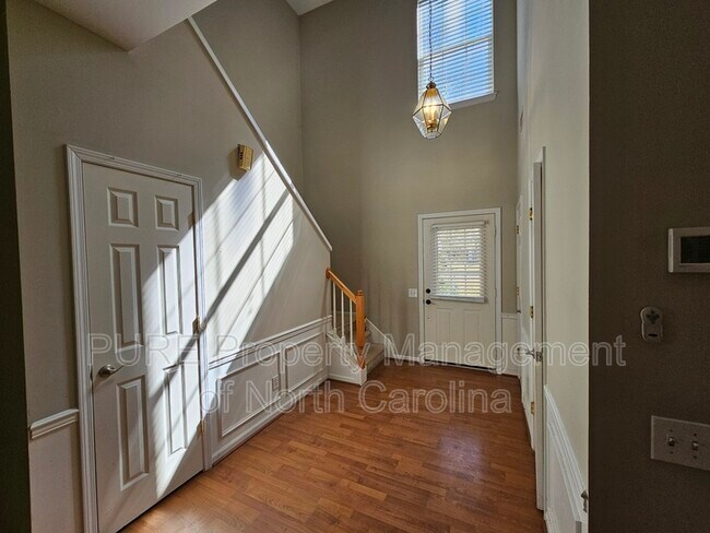 Foto del edificio - 14923 Edindale Dr