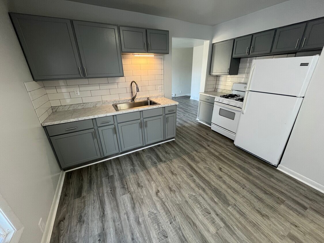 Foto principal - 604 W Mt Morris St