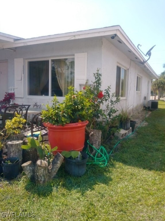 Building Photo - 1073 San Remo Ave