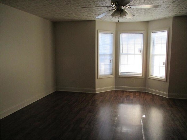 Building Photo - 113 Westchester Cir