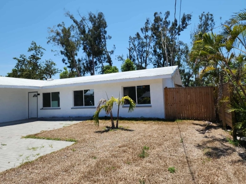 Photo - 3107 37th Ave W