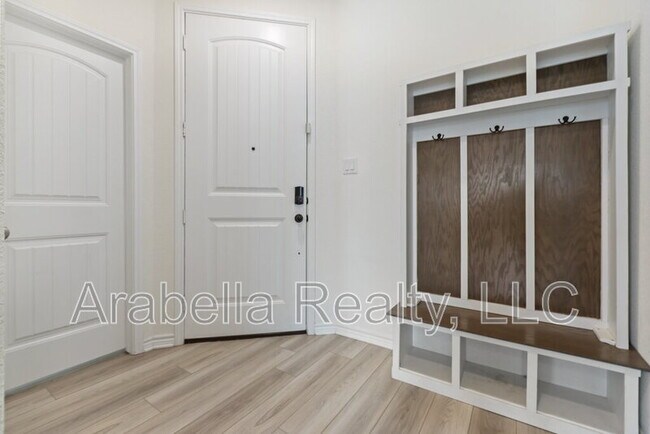 Building Photo - 11766 Black Rose