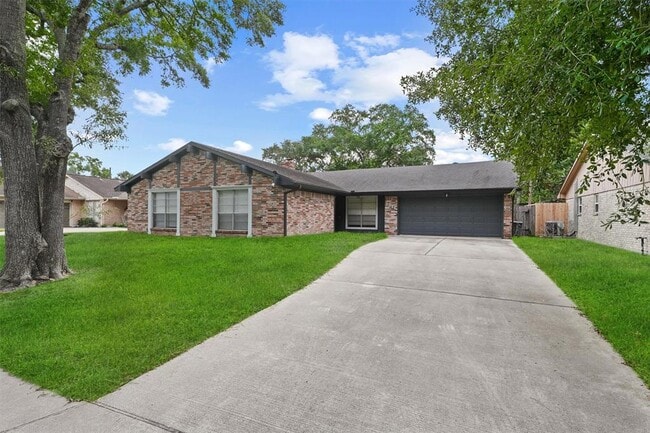 Building Photo - 1311 Creek Hollow Dr