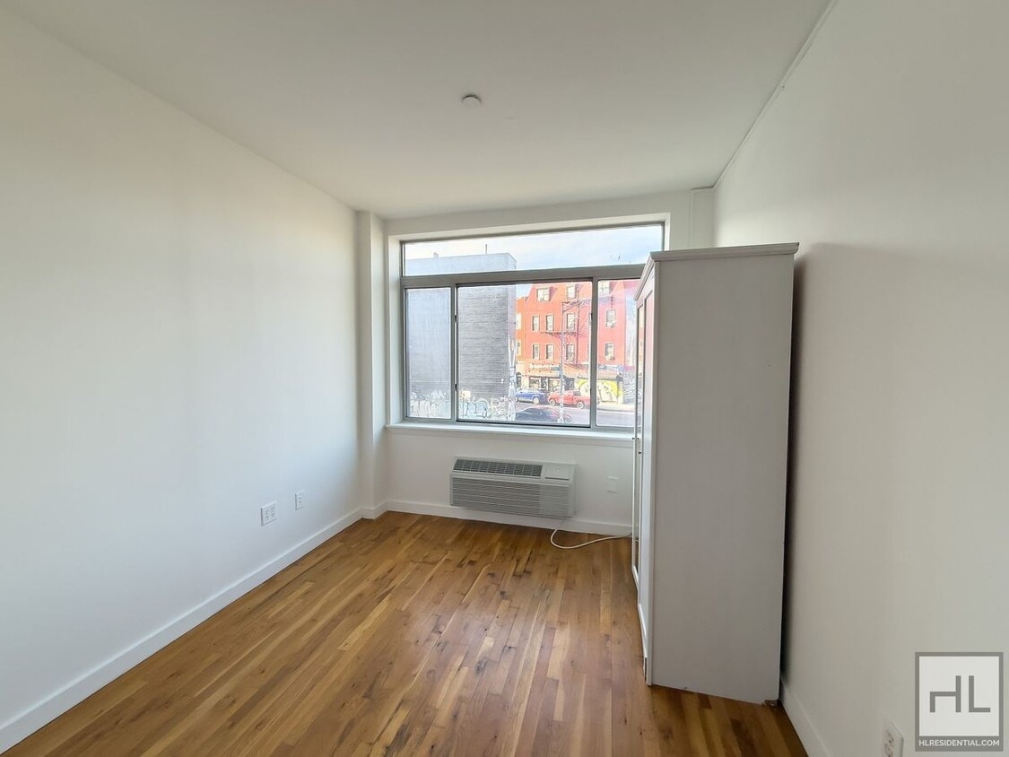 Primary Photo - NOLL STREET / Spacious Bushwick 2-Bed 1-Bath / 1-Month Free