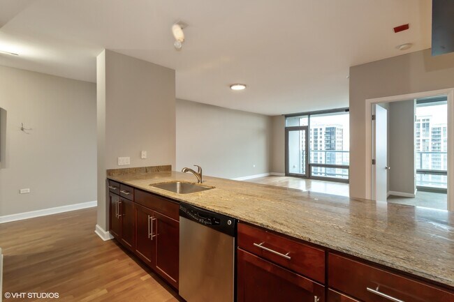 Foto del edificio - 100 E 14th St