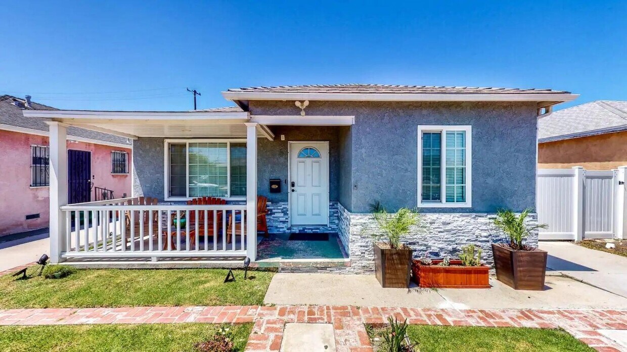 Foto principal - 4853 W 129th St