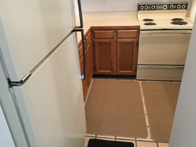 Building Photo - 2 Story Townhome Near Open Space in Lafayette