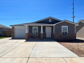 Building Photo - 7531 33rd Pl