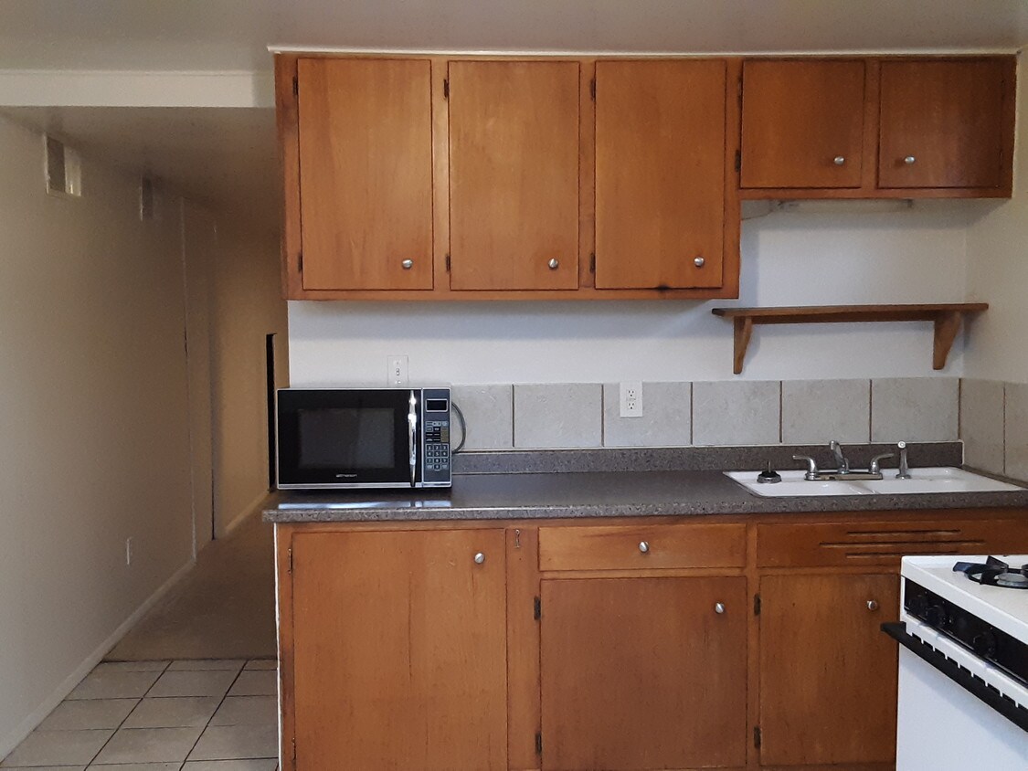 Primary Photo - 600 W 30th St