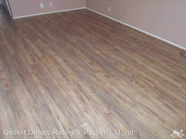 Building Photo - 2 br, 1 bath Apartment - 66590 JOSEPH WAY #B