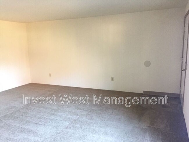 Foto del edificio - 1845 Kingsley Rd