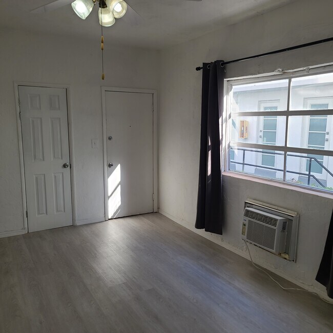 Foto del edificio - 1614 Meridian Ave