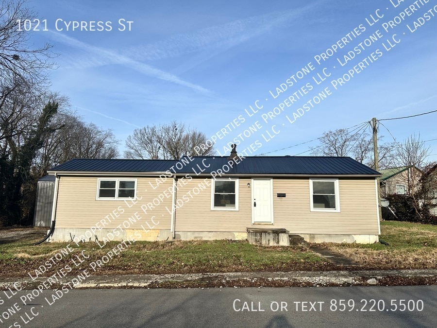 Photo - 1021 Cypress St-