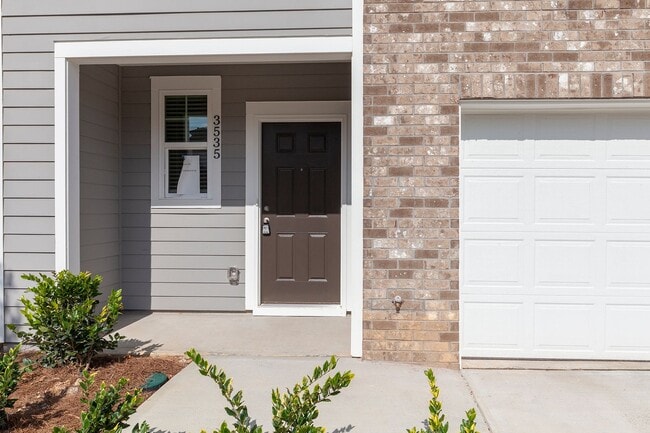 Building Photo - Newly Constructed 3/2.5 Townhome w/ Privat...