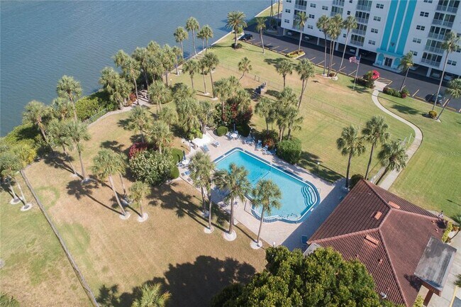 Foto del edificio - 10216 Regal Dr