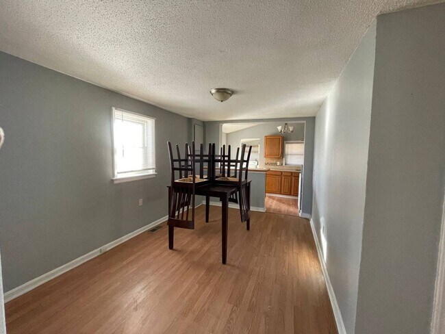 Foto del edificio - 1016 S Woodbury St