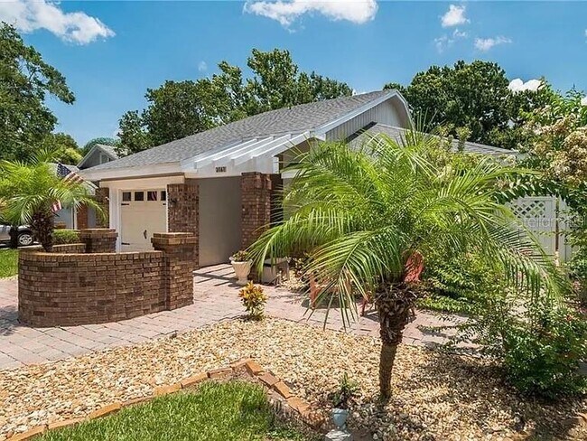 Foto del edificio - 3161 Berridge Ln