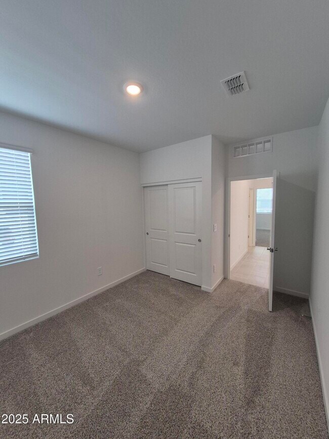 Building Photo - 37097 W Prado St