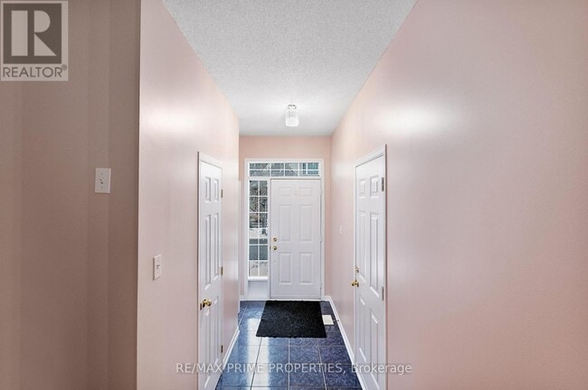 Building Photo - 211 Station Blvd