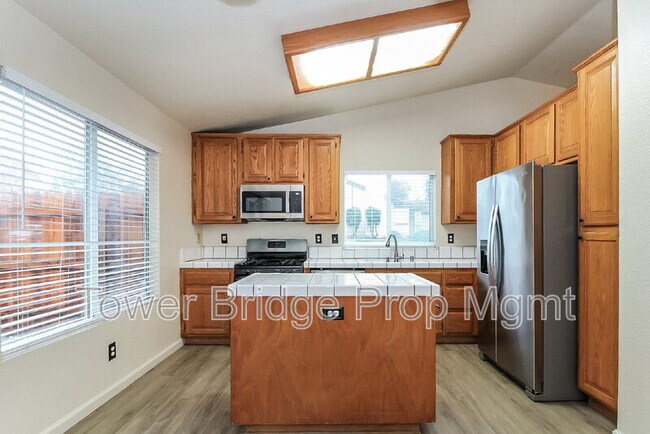 Foto del edificio - 4726 Stuart St