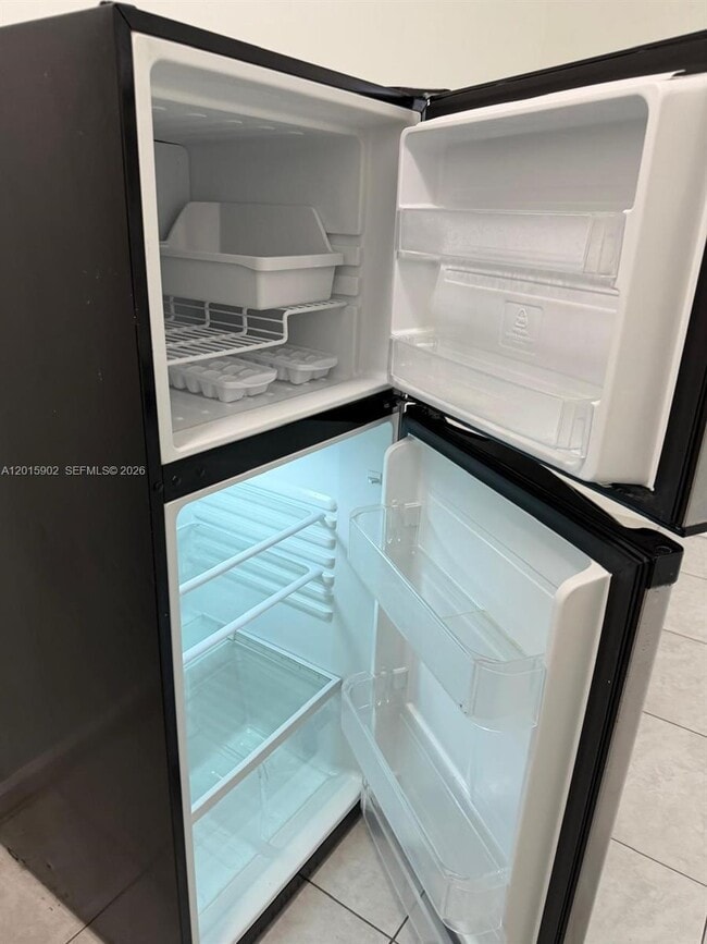 Foto del edificio - 3031 NE 21st Terrace